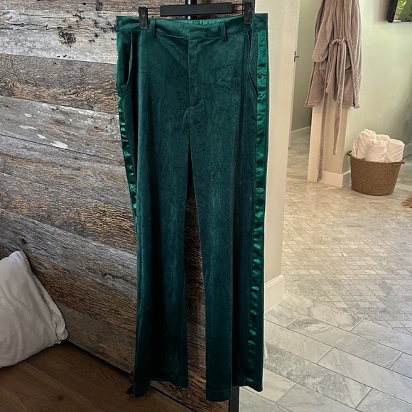 AVEC LES FILLES Plush Velvet - Satin Tuxedo Stripe Straight Leg Pants in Emerald - Picture 2 of 12